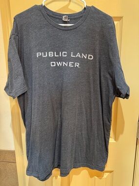 Public Land Owner Men's T-Shirt — Charcoal